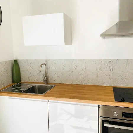 Chaleureux Rénové Au Coeur Du Village Appartement *